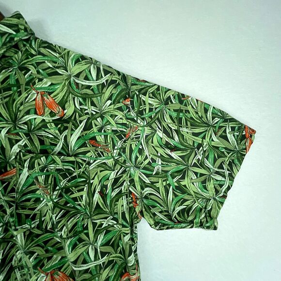 Gap Shirt Tag Size XXL (14-16) Juniors Tropical Bugs Short Sleeve Collared - Picture 7 of 12